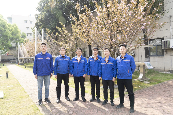 桥科院桥梁智能装备青年创新实验室